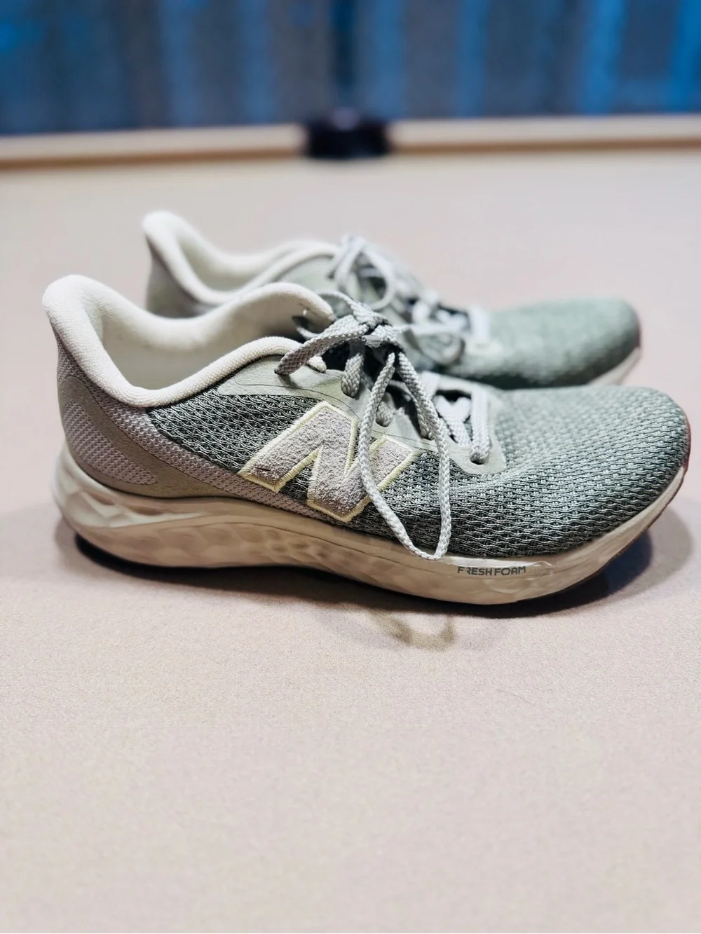 New Balance Fresh Foam Arishi V4 Sneakers Olive Green Women’s 8.5/ Men’s 7